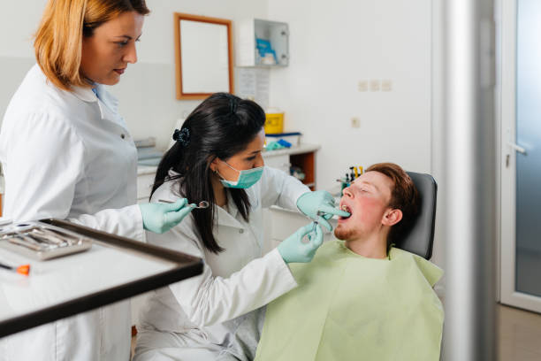 Best Mobile Emergency Dentist in Prudenville, MI